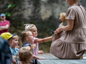 Snímek z představení Dopisy Smolíčkovi, foto pořadatele