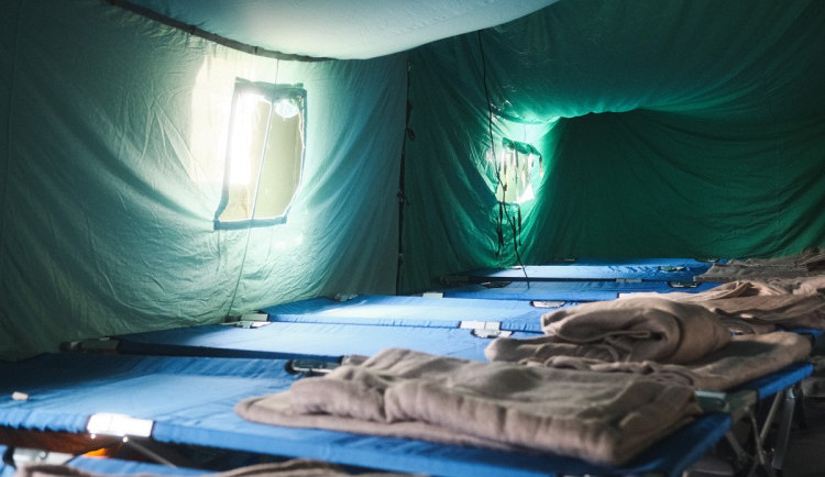 Těsně u hranic se SRN může Plzeňský kraj vybudovat stanové městečko pro romské uprchlíky z Ukrajiny