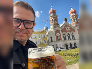 Město piva je teď městem zákazu, který nic neřeší, říká Daniel Kůs, plzeňský zastupitel (Piráti)