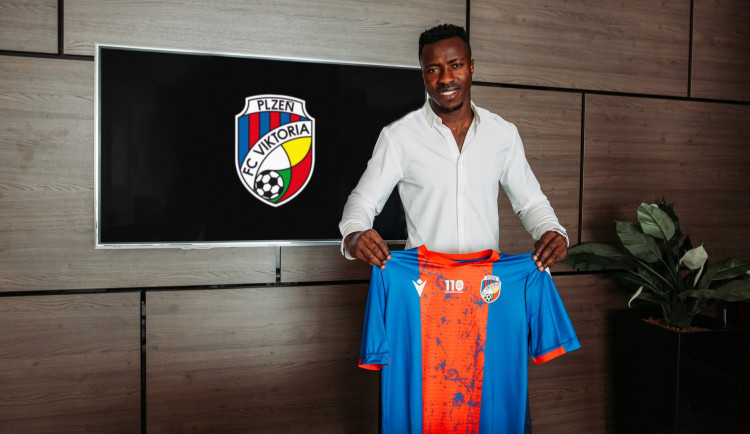 Další letní posilou Viktorie Plzeň se stává čtyřiadvacetiletý stoper Mohamed Tijani, který přichází ze Slavie Praha