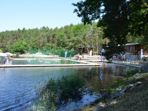 Jedinečné venkovní hřiště na Senečáku už slouží svému účelu, hostilo první mezinárodní turnaj ve vodním pólu