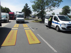 Rekordman přetížil dodávku o neskutečných 108 procent, vážila o 3801 kilogramů více, než by mohla