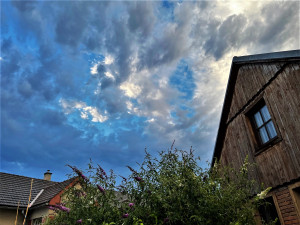 Krupobití zasáhlo část jižního Plzeňska, z nebe padaly kroupy o velikosti dvou centimetrů