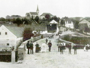 Litice shání historické fotografie