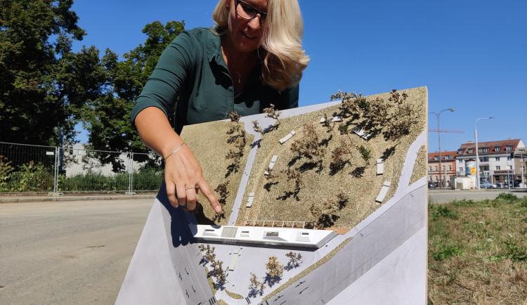 Bývalá konečná tramvaje se promění ve vstupní bránu do Borského parku, vznikne tam pavilon s kavárnou