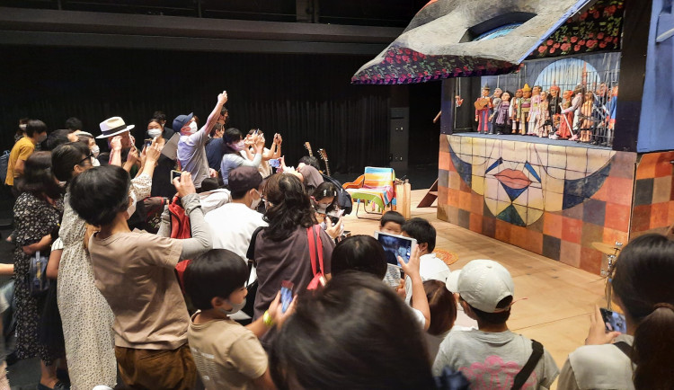 Plzeňští loutkáři slaví úspěchy v dalekém Japonsku, celkem tam odehrají 40 představení