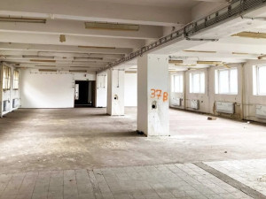 Univerzita prodává budovu bývalého ředitelství Škodovky v centru města, chce za něj 160 milionů