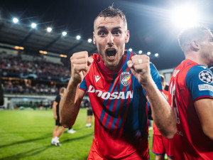 Vítězství jsme si zasloužili, byli jsme aktivnější a pro výhru si došli, myslí si Bílek po těsné výhře v Budějovicích