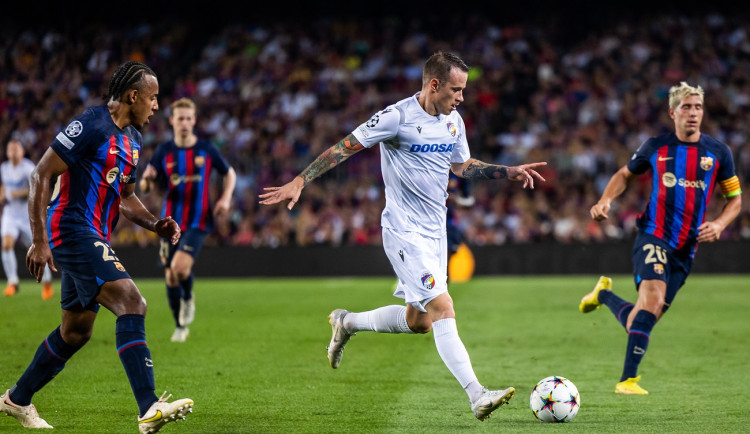 Dali jsme do toho úplně všechno, ale jejich kvalita je úplně někde jinde, hodnotí Jan Sýkora zápas s Barcelonou