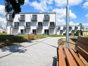 Plzeň dokončila stavbu 18 bytových domů v Zátiší, jde o jeden z největších městských projektů v ČR