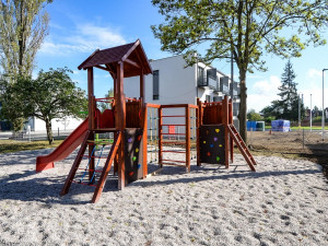 Plzeň dokončila stavbu 18 bytových domů v Zátiší, jde o jeden z největších městských projektů v ČR
