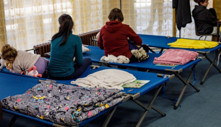 Opět rostou počty ukrajinských uprchlíků v Plzeňském kraji, ubytovací kapacity už brzy nemusí stačit