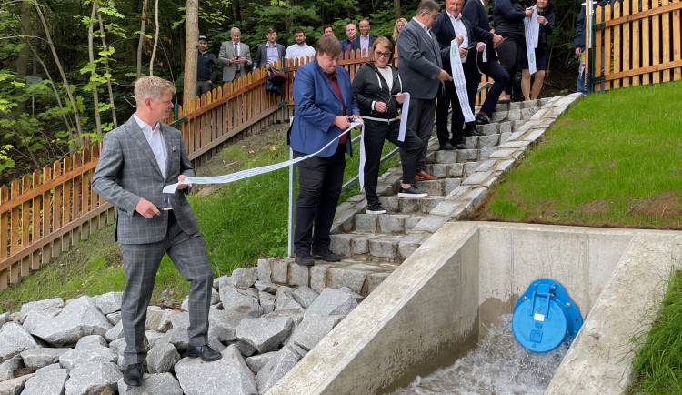 Slavnostní zahájení čerpání vody do Boleváku za přítomnosti vedení města