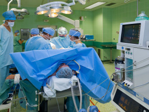 Plzeňští chirurgové ročně operují ročně přes 100 pacientů s rakovinou jater, důležitá je včasná diagnostika