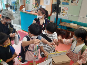 Plzeňští loutkáři slavili v Japonsku obrovský úspěch, nadšeně jim tleskaly tisícovky diváků