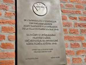 Plzeň vzdala v Belgii hold vojákům ze 17. střeleckého praporu, kteří před 77 lety osvobodili západ Čech