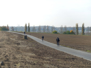 Nová cyklostezka propojila okrajové části čtvrtého plzeňského obvodu, Újezd a Červený Hrádek