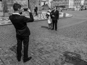 Nový dokumentární film Klusáka a Pecháčkové mapuje tři roky pandemie v Čechách