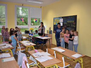 Mateřské, základní a střední školy v Plzeňském kraji navštěvuje 4300 ukrajinských dětí
