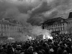 Snímek z filmu Velké nic.