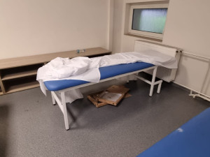 Sparta slíbila úhradu škody za zdemolovanou šatnu hned po utkání. Nikdo s námi nemluvil, zní z Plzně