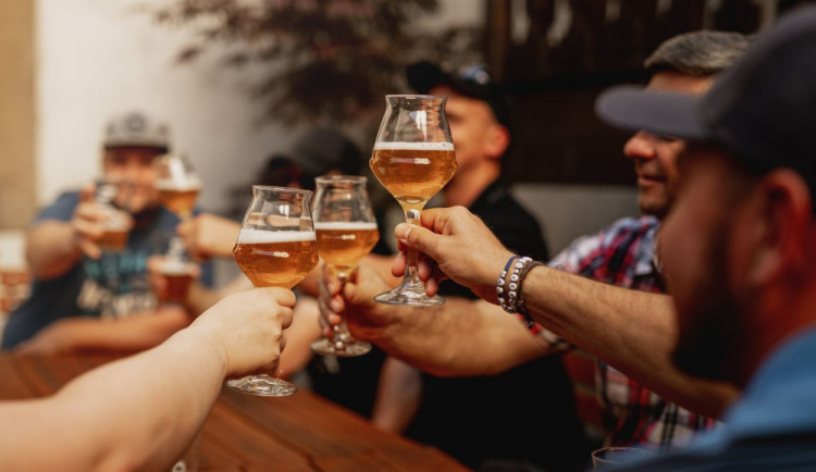 size4-16582206487195-231-novy-zazitek-v-nabidce-pivovaru-plzensky-prazdroj-pivni-degustace-v-pivotece