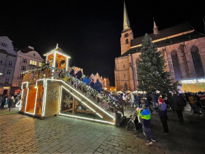 Adventní trhy lákají na velkolepý ohňostroj a bohatý kulturní program, chybět nebude ani vyhlídkové kolo