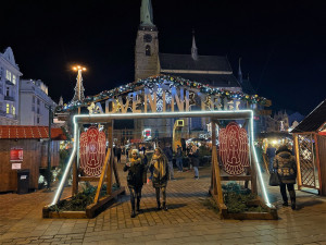 Adventní trhy lákají na velkolepý ohňostroj a bohatý kulturní program, chybět nebude ani vyhlídkové kolo