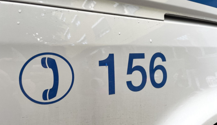 Opilá matka z Brna tahala malé dítě po barech. Vyčerpaný chlapec musel ráno do školy