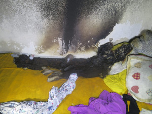 Takto vypadal po požáru jeden byt