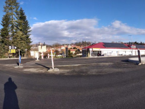 Motoristům odpadne další dlouhé čekání v kolonách, konečně končí i oprava silnice I/20 v Nepomuku