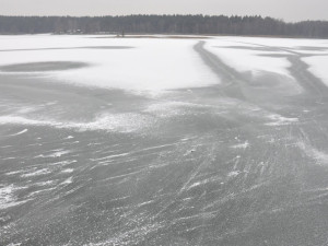 Bolevecké rybníky mají zatím jen tenký led a zamrzají velmi pomalu
