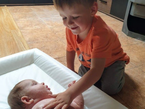 Mareček se starším bratrem Lukáškem