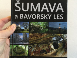 O mnoha dalších tajemných místech Šumavy se lze dočíst v této knize, kterou vydalo plzeňské nakladatelství Starý most
