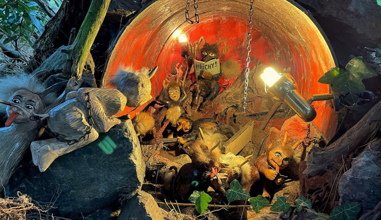 Nesmírně populární betlém s peklem najdete na jižním Plzeňsku, přijíždějí k němu návštěvníci i zdaleka