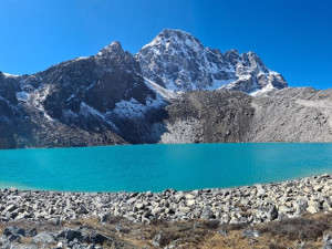 SAMA V NEPÁLU: Gokyo lakes jsou jako nepálské Lago di Garda