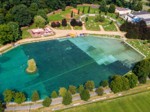Město Rokycany bude opravovat bazén i zimní stadion. Plánuje také zvýšit cenu za vstupné na svých sportovištích