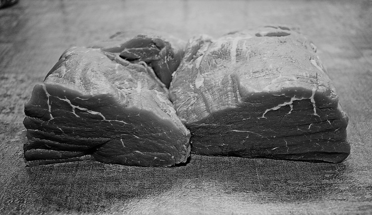 Když nebylo maso. Povinně zavedené bezmasé čtvrtky v hospodách i v jídelnách zažívali občané Plzně od ledna 1963