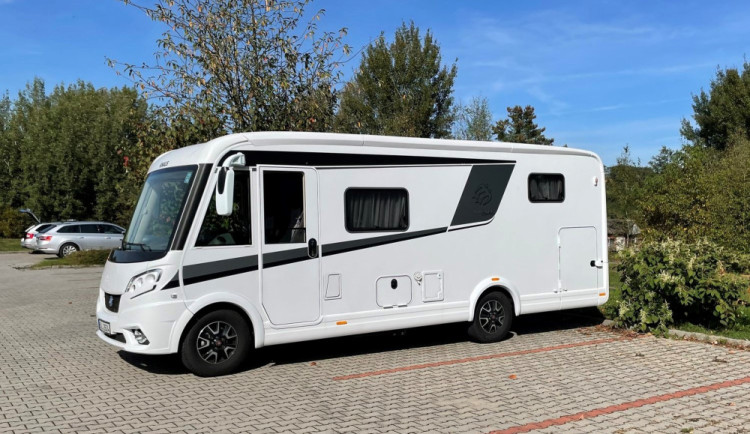 Dotací ve výši osmi milionů chce Plzeňský kraj podpořit v regionu vznik parkovacích stání pro karavany