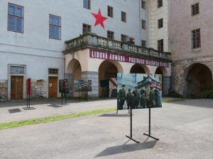 V zámku Zelená Hora, který proslavili Černí baroni, vzniknou expozice o historii místa a komunistické totalitě