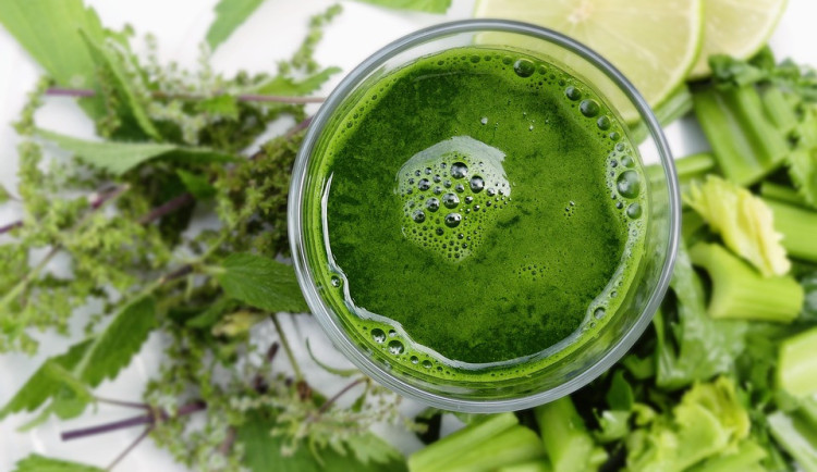 Jak na jednodenní detox? Pijte hodně vody a vyzkoušejte odlehčené recepty
