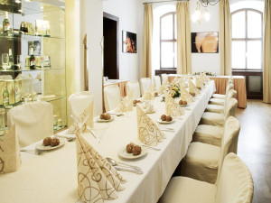 Zažijte originální svatební den či předsvatební rozlučku s kompletním gastroservisem v Plzeňském Prazdroji