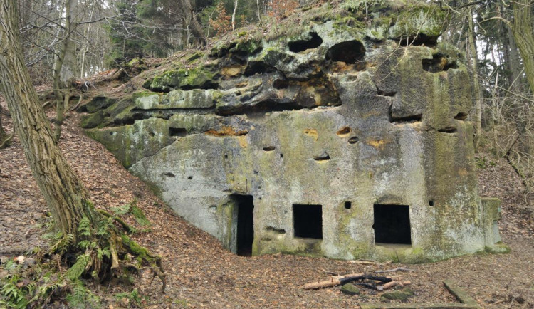 Tip na výlet: Vytesané obydlí Skalákovna připomíná smutný lidský osud