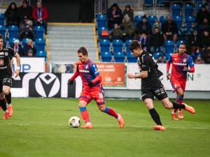 Vstup do ligového jara se Plzni nepovedl, viktoriáni doma podlehli Hradci 1:2