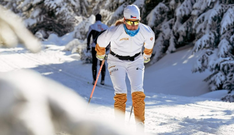 Kateřina Smutná  vyráží na Jizerskou 50 za pomocí rodinám