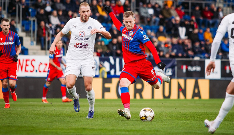 Fotbalisté Plzně prohráli na Slovácku a propásli šanci vrátit se na první místo