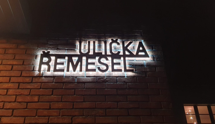 Ulička řemesel v Turnově má zdůraznit tradici šperkařů i přilákat turisty