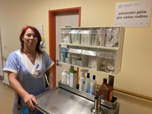 Sestřička z Domažlické nemocnice Jana Hlaváčová obsadila třetí místo v soutěži Sestra sympatie