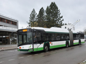 Místo naftových autobusů budou na Severní Předměstí zajíždět bateriové trolejbusy