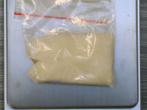 Policisté dopadli dealera pervitinu, drogy nakupoval v Plzni a dál je prodával nebo rozdával kamarádům